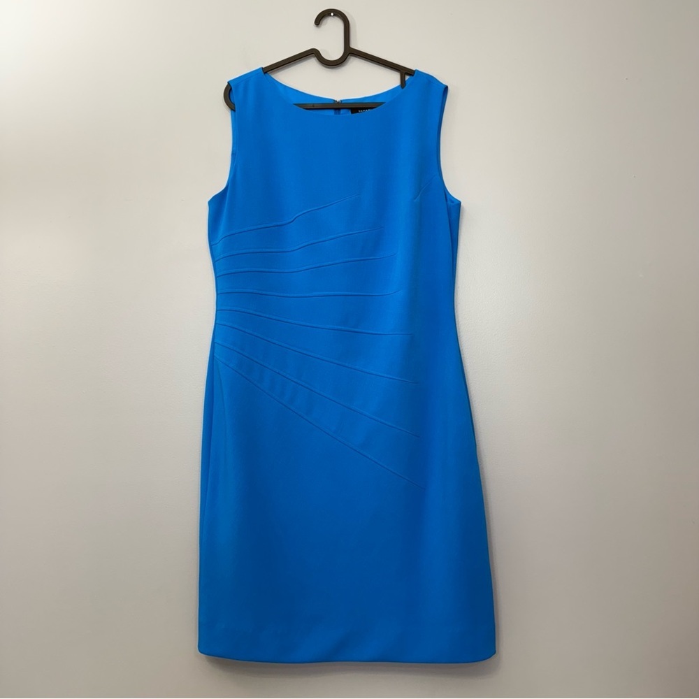 TAHARI Arthur S. Levine Sleeveless Dress size 12